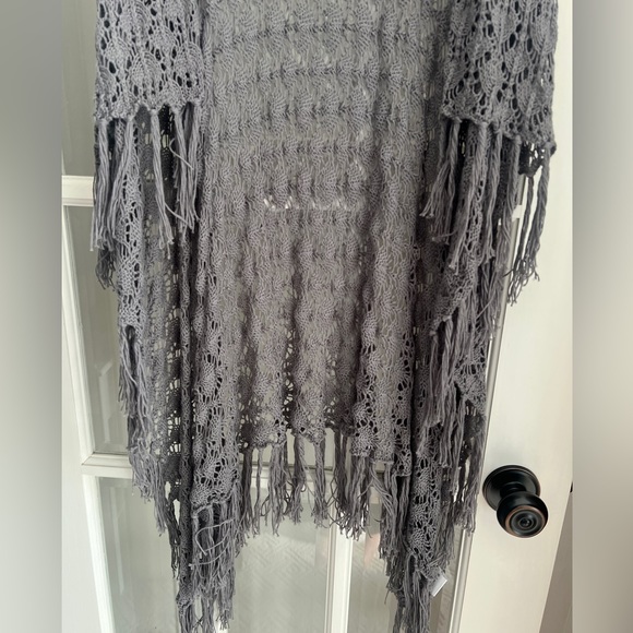 Grey Knit Cartigan - Picture 2 of 7